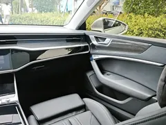 2022 Audi A7 45 TFSI — фото 14