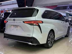 2023 Toyota Granvia 2.5L Hybrid Premium VIP, белый — фото 15