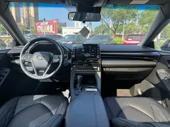2019 Toyota Avalon Hybrid 2.5L XLE Premium, белый — фото 14