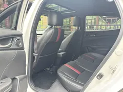 2021 Honda Civic Hatchback 220TURBO CVT — фото 12