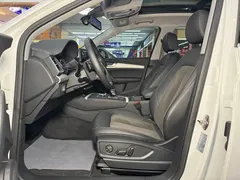 2020 Audi Q5L 40 TFSI, белый — фото 10