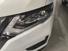 2021 Nissan X-Trail 2.0L CVT 2WD XL Premium Commemorative, белый — фото 24