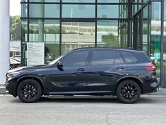 2022 BMW X5 30Li Premium M Sport Package, чёрный — фото 4