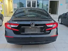 2018 Honda Accord 2.0L VI, чёрный — фото 4