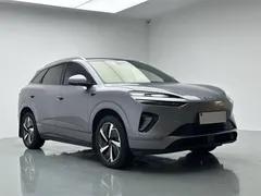 2025 BYD Sealion 06 DM-i PHEV 205 Pro — фото 2