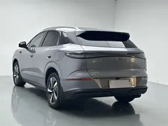 2025 BYD Sealion 06 DM-i PHEV 205 Pro — фото 5