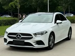 2022 Mercedes-Benz A-Class 180 L Sport Sedan, белый — фото 1