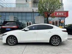 2023 Mazda 3 2.0L, белый — фото 3