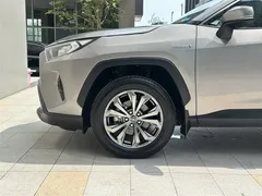 2023 Toyota RAV4 2.5L E-CVT — фото 22