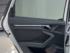 2022 Audi A3L Limousine 35 TFSI Sport, белый — фото 12