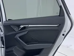2022 Audi A3L Limousine 35 TFSI Sport, белый — фото 24