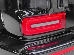 2022 Mercedes-Benz AMG G 63, чёрный — фото 11