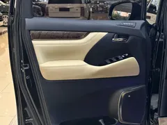 2023 Toyota Vellfire Crown Hybrid 2.5L HV Premium, чёрный — фото 4