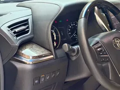 2023 Toyota Vellfire Crown Hybrid 2.5L HV Premium, чёрный — фото 5