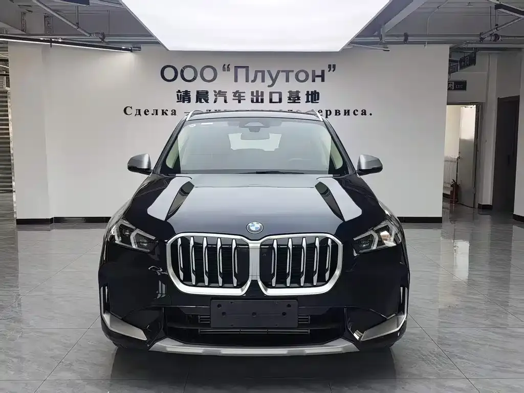 2023 BMW X1