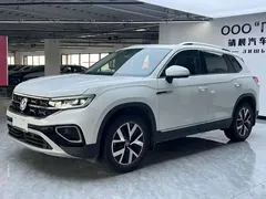 2023 Volkswagen Tayron 330TSI 2WD Luxury Plus Advanced, белый — фото 1