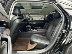 2022 Audi A8L 55 TFSI quattro Premium Collector's Edition, чёрный — фото 9