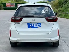 2021 Honda Fit 1.5L CVT, белый — фото 4