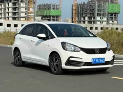 2021 Honda Fit 1.5L CVT, белый — фото 1