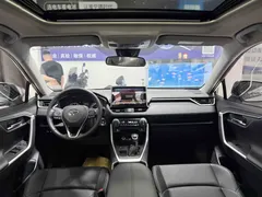 2022 Toyota Wildlander 2.0L CVT 2WD Luxury Plus — фото 5