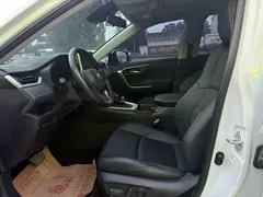 2022 Toyota Wildlander 2.0L CVT, белый — фото 4