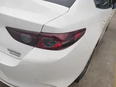2021 Mazda 3 1.5L, белый — фото 8