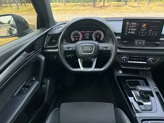 2021 Audi Q5L Sportback 40 TFSI Luxury, чёрный — фото 18