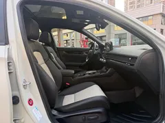 2023 Honda Civic 2.0L e:HEV Hybrid, белый — фото 10