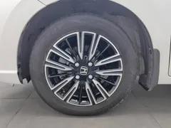 2021 Honda Fit 1.5L CVT, белый — фото 17