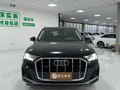 2022 Audi Q7 55 TFSI quattro S line Sport, чёрный — фото 2