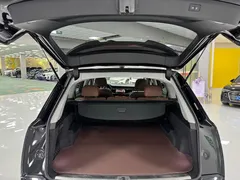 2022 Audi Q7 55 TFSI quattro S line Sport, чёрный — фото 10