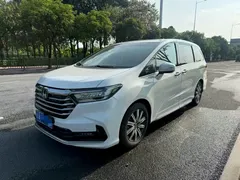 2022 Honda Odyssey 2.0L e:HEV, белый — фото 1
