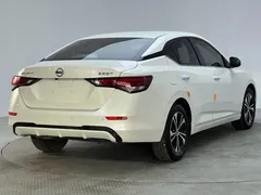2021 Nissan Sylphy 1.6L XL CVT, белый — фото 24