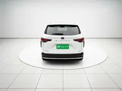 2021 Toyota Sienna 2.5L, белый — фото 3