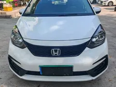 2021 Honda Fit 1.5L CVT Pro, белый — фото 1