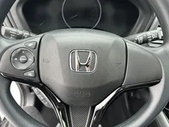 2022 Honda Vezel 1.5L CVT, белый — фото 13