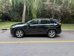 2023 Toyota RAV4 2.0L CVT Plus, чёрный — фото 3