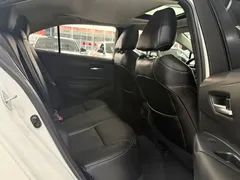 2021 Toyota Corolla 1.2T S-CVT, белый — фото 9