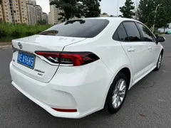 2021 Toyota Corolla 1.2T S-CVT PLUS, белый — фото 10