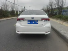 2022 Toyota Corolla 1.8L Hybrid E-CVT, белый — фото 5