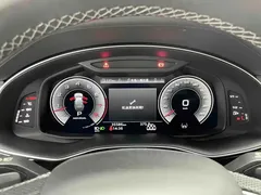 2022 Audi Q8 55 TFSI, чёрный — фото 9
