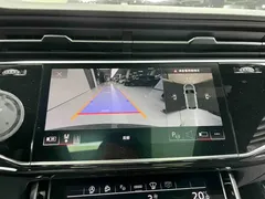 2022 Audi Q8 55 TFSI, чёрный — фото 17
