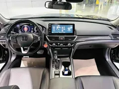 2022 Honda Accord 260TURBO Premium, чёрный — фото 10