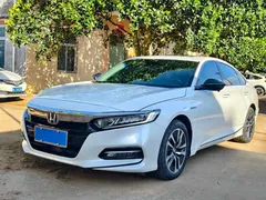 2018 Honda Accord 2.0L Sport Hybrid China 5, белый — фото 1