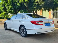 2018 Honda Accord 2.0L Sport Hybrid China 5, белый — фото 3