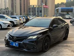 2022 Toyota Camry 2.5S Knight, чёрный — фото 1