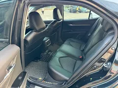 2022 Toyota Camry 2.5S Knight, чёрный — фото 2