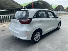 2023 Honda Fit 1.5L CVT, белый — фото 6