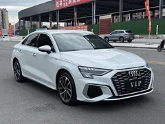 2022 Audi A3 A3L Limousine 35 TFSI, белый — фото 3