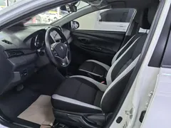 2022 Toyota Yaris L Zhixuan X 1.5L CVT Leading Plus, белый — фото 7